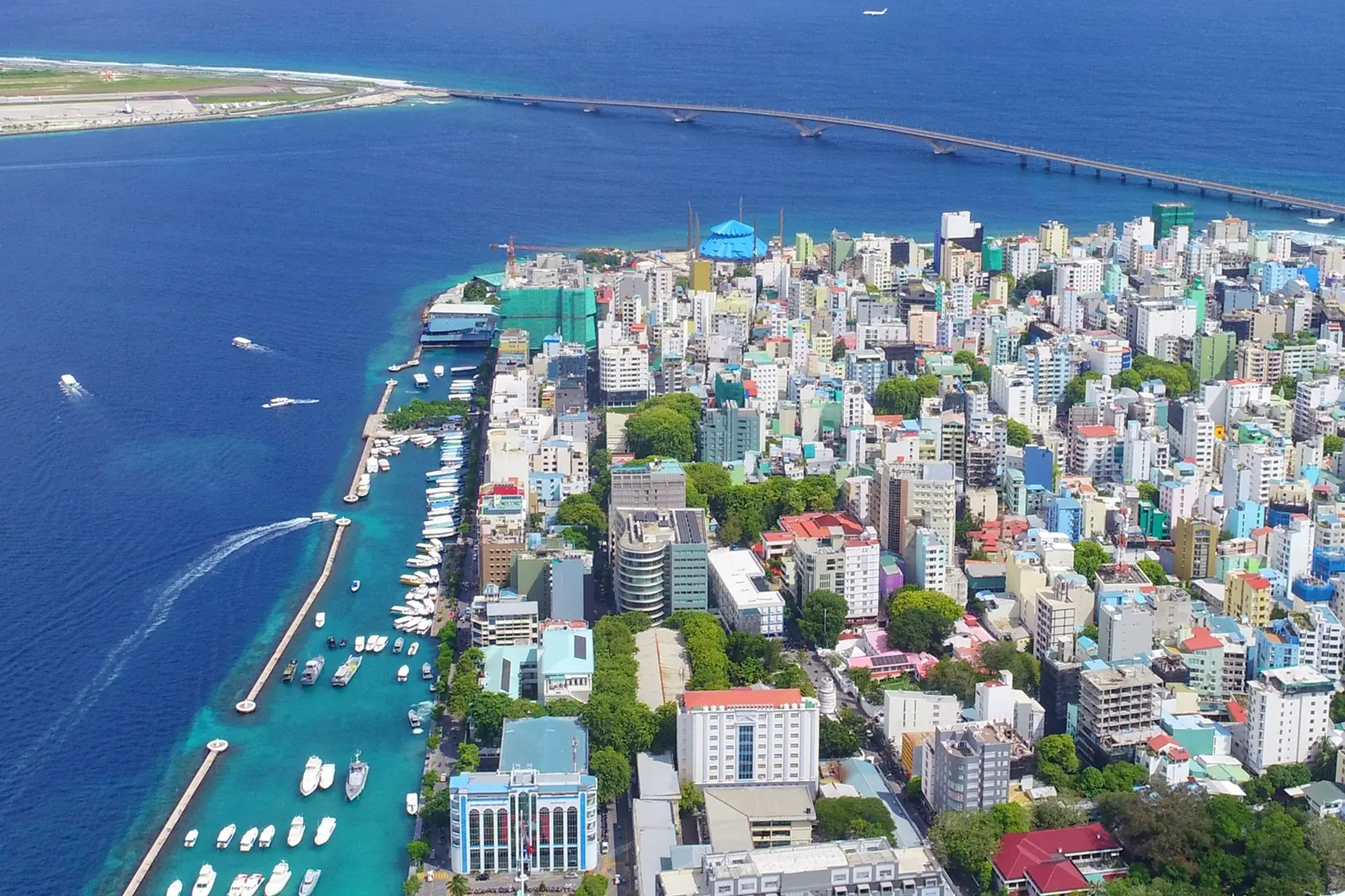 View Maldives State Explorer
